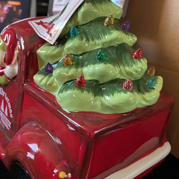 NWT MR CHRISTMAS Led Ceramic Truck 10.5” Elf Figure Decor - Picture 5 of 5